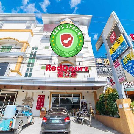 Reddoorz Premium @ Korea Town Angeles City Exteriér fotografie